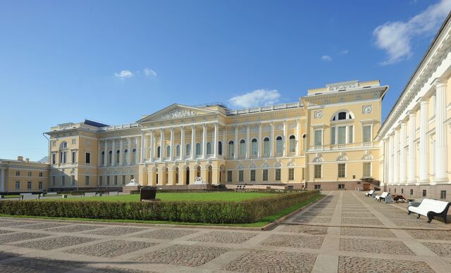 Подписан указ об учреждении «Русского музея императора Александра III» (ныне — Государственный Русский музей)